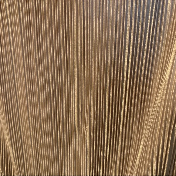 Asos Lilac Purple Shimmery Ribbed V-Neck Midi Dress 4 - Picture 7 of 7